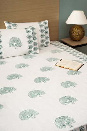 Vasl Block Print Double Bedsheet With Pillow Covers